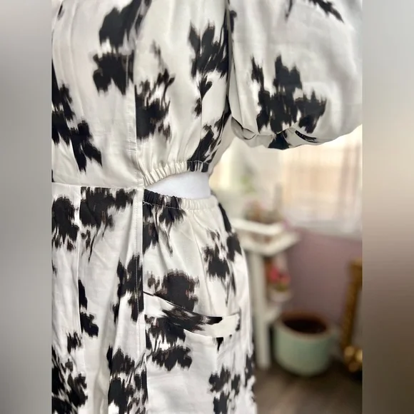 Prabal Gurung Black and White Puff Sleeve Mini Dress - Picture 6 of 7